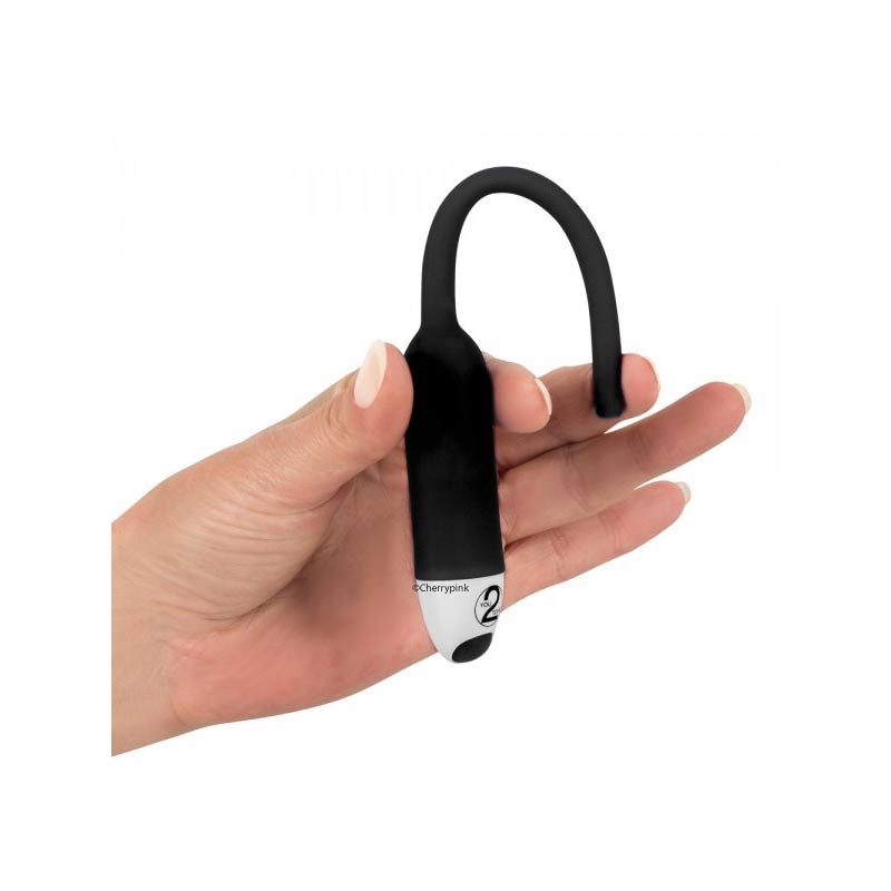 Silikon Dilator Black Flexible Vibrator in someones hand
